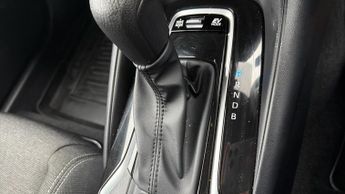 Toyota Corolla 1.8 VVT-h CVT Euro 6 (s/s) 5dr