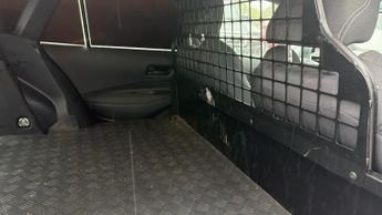Toyota Corolla 1.8 VVT-h CVT Euro 6 (s/s) 5dr