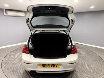 BMW 1 Series 2.0 120i Sport Auto Euro 6 (s/s) 5dr