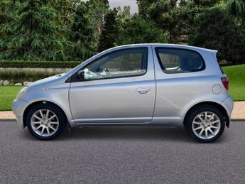 Toyota Yaris 1.3 VVT-i 16v SR 3dr