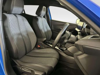 Peugeot 2008 1.2 PureTech Allure SUV 5dr Petrol Manual Euro 6 (s/s) (130 ps)