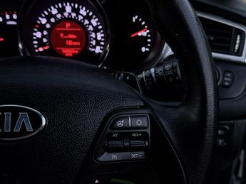 Kia Ceed 1.6 CRDi 2 DCT Euro 6 (s/s) 5dr