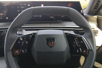Peugeot E-3008 73kWh GT Auto 5dr