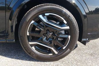 Peugeot E-3008 73kWh GT Auto 5dr