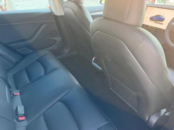 Tesla Model 3 (Dual Motor) Performance Saloon 4dr Electric Auto 4WDE (Performa