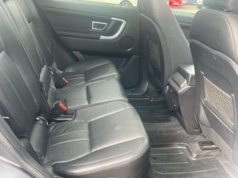 Land Rover Discovery Sport 2.0 TD4 HSE Black Auto 4WD Euro 6 (s/s) 5dr