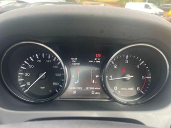 Land Rover Discovery Sport 2.0 TD4 HSE Black Auto 4WD Euro 6 (s/s) 5dr