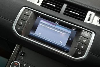 LAND ROVER RANGE ROVER EVOQUE 2.0 TD4 SE Tech SUV 5dr Diesel Auto 4WD Euro 6 (s/s) (180 ps) +F