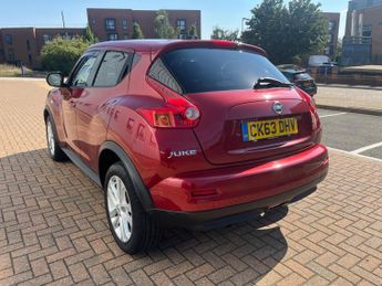 Nissan Juke 1.6 Acenta Premium CVT Euro 5 5dr