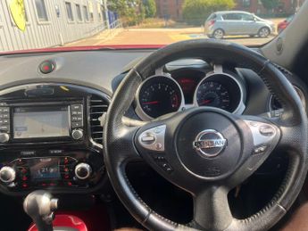 Nissan Juke 1.6 Acenta Premium CVT Euro 5 5dr