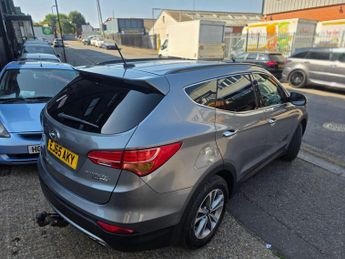 Hyundai Santa Fe 2.2 CRDi Premium Auto 4WD Euro 5 5dr (7 seat)