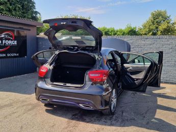 Mercedes-Benz A Class 1.5 A180d AMG Line 7G-DCT Euro 6 (s/s) 5dr