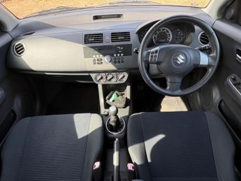 Suzuki Swift 1.5 GLX 5dr