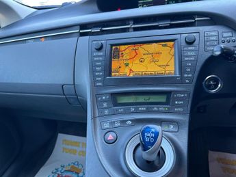 Toyota Prius 1.8 VVT-h T Spirit CVT Euro 5 (s/s) 5dr
