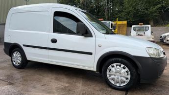Vauxhall Combo 1.3 CDTi 2000 16v Panel Van 3dr Diesel Manual (134 g/km, 69 bhp)