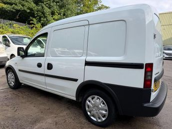 Vauxhall Combo 1.3 CDTi 2000 16v Panel Van 3dr Diesel Manual (134 g/km, 69 bhp)