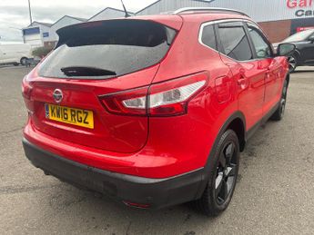 Nissan Qashqai 1.6 dCi N-Connecta XTRON 2WD Euro 6 (s/s) 5dr