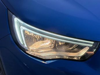 Vauxhall Grandland X 1.2 Turbo Sport Nav Auto Euro 6 (s/s) 5dr