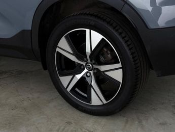 Volvo XC40 1.5h T5 Twin Engine Recharge 10.7kWh R-Design Auto Euro 6 (s/s) 