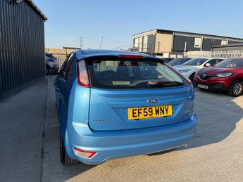 Ford Focus 1.6 Zetec 5dr