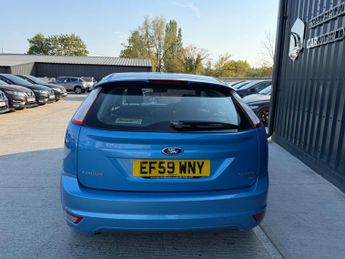 Ford Focus 1.6 Zetec 5dr