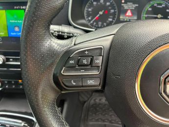 MG MG ZS 44.5kWh Exclusive Auto 5dr