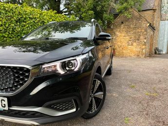 MG MG ZS 44.5kWh Exclusive Auto 5dr