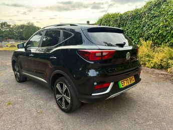 MG MG ZS 44.5kWh Exclusive Auto 5dr