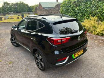 MG MG ZS 44.5kWh Exclusive Auto 5dr