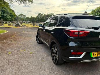 MG MG ZS 44.5kWh Exclusive Auto 5dr