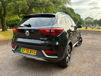 MG MG ZS 44.5kWh Exclusive Auto 5dr
