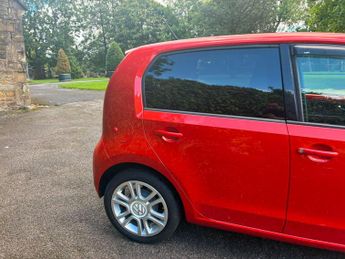 Volkswagen up! 1.0 High up! Hatchback 5dr Petrol ASG Euro 5 (75 ps)