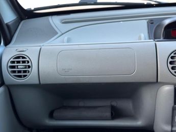 Renault Kangoo 1.6 16v Expression 5dr
