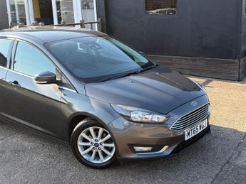 Ford Focus 1.0T EcoBoost Titanium Euro 6 (s/s) 5dr