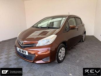 Toyota Yaris 1.33 Dual VVT-i SR Hatchback 5dr Petrol Multidrive S Euro 5 (101