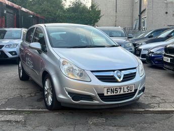 Vauxhall Corsa 1.4i 16v Club 5dr