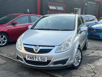 Vauxhall Corsa 1.4i 16v Club 5dr