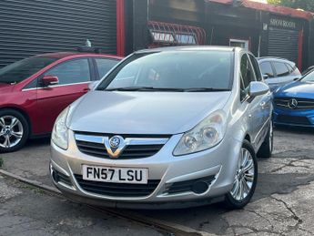 Vauxhall Corsa 1.4i 16v Club 5dr