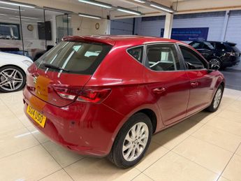 SEAT Leon 1.6 TDI CR SE DSG Euro 5 (s/s) 5dr