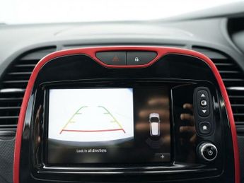 Renault Captur 1.2 TCe ENERGY Signature Nav Auto Euro 6 (s/s) 5dr