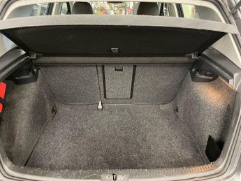 Volkswagen Golf 2.0 TDI Match Euro 5 5dr