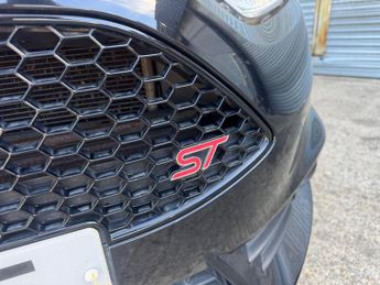 Ford Fiesta 1.6T EcoBoost ST-2 Euro 5 3dr