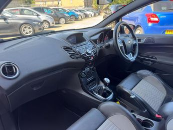 Ford Fiesta 1.6T EcoBoost ST-2 Euro 5 3dr