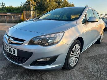 Vauxhall Astra 1.4 16v Excite Euro 5 5dr