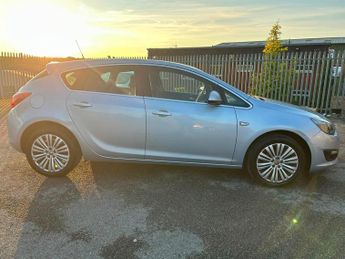 Vauxhall Astra 1.4 16v Excite Euro 5 5dr