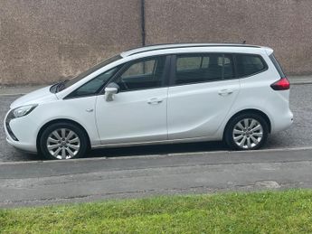 Vauxhall Zafira Tourer 1.4T 16V Exclusiv Euro 5 5dr