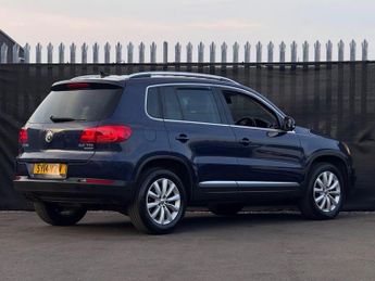 Volkswagen Tiguan 2.0 TDI BlueMotion Tech Match DSG 4WD Euro 5 (s/s) 5dr