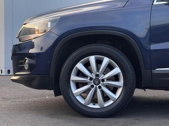 Volkswagen Tiguan 2.0 TDI BlueMotion Tech Match DSG 4WD Euro 5 (s/s) 5dr