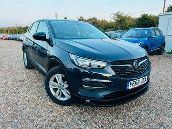 Vauxhall Grandland X 1.2 Turbo SE Auto Euro 6 (s/s) 5dr