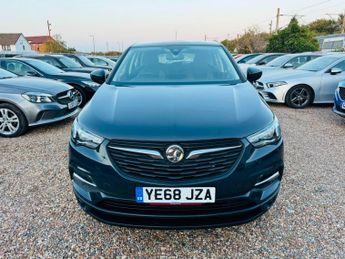 Vauxhall Grandland X 1.2 Turbo SE Auto Euro 6 (s/s) 5dr